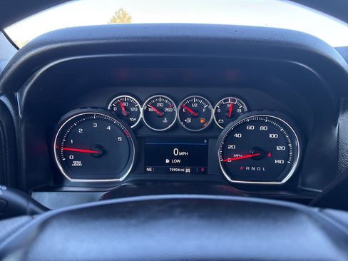 Used 2021 Chevrolet Silverado 2500 LT w/ Z71 Off-Road Package image 20