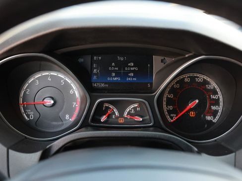 Used 2017 Ford Focus ST FWD image 29