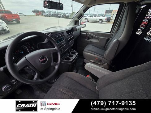 Used 2024 GMC Savana 2500 w/ Driver Convenience Package RWD image 9