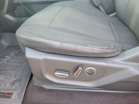 Used 2016 Ford F150 XLT w/ Equipment Group 302A Luxury image 17