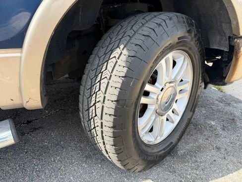 Used 2014 Ford F150 Lariat w/ Equipment Group 501A Mid AWD/4WD image 30