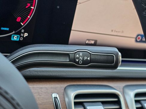 New 2026 Mercedes-Benz GLS 450 4MATIC image 27