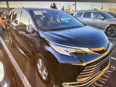 Used 2024 Toyota Sienna Limited