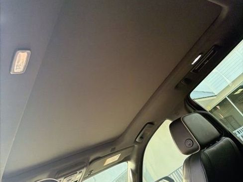 Used 2023 Chevrolet Tahoe Premier image 21