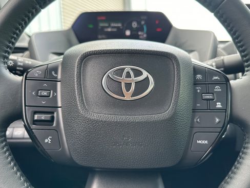 Used 2024 Toyota bZ4X AWD w/ Weather Package image 25