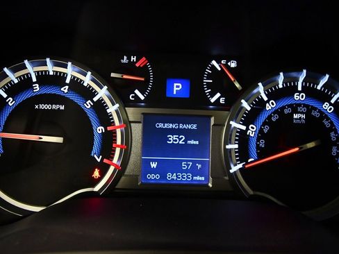 Used 2018 Toyota 4Runner Limited image 23