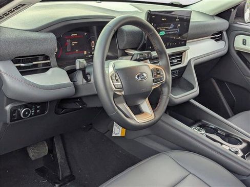 New 2026 Ford Explorer Active w/ Active Comfort Package image 3