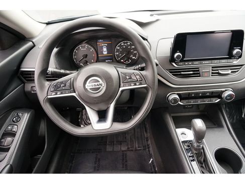 Used 2022 Nissan Altima 2.5 S image 20