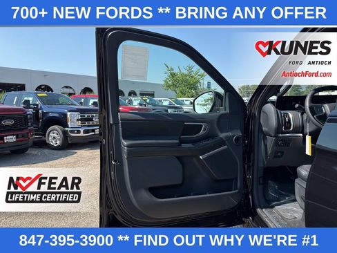 New 2025 Ford Expedition Platinum w/ Stealth Performance Package image 40