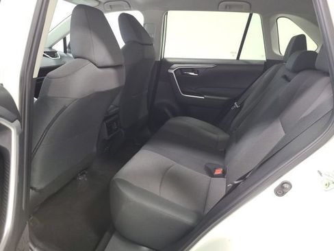 Used 2024 Toyota RAV4 XLE AWD/4WD image 8