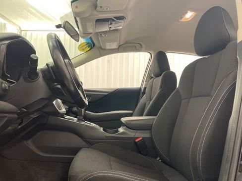Used 2021 Subaru Legacy Premium image 9