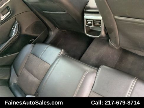 Used 2017 Chevrolet Impala LT image 32