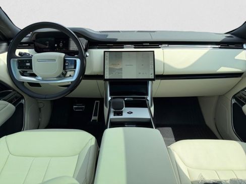 New 2026 Land Rover Range Rover SE AWD/4WD image 13