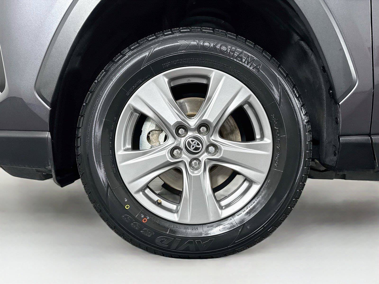 Certified 2025 Toyota RAV4 XLE FWD image 44