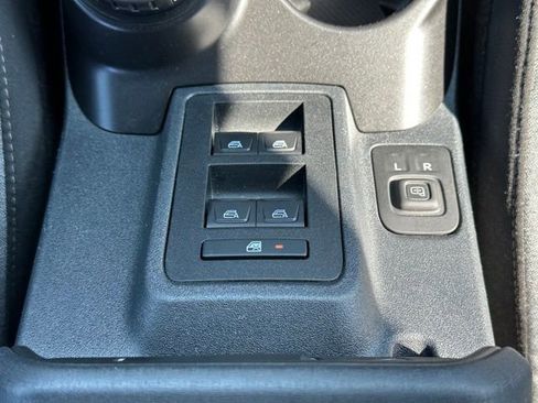 Used 2023 Ford Bronco Big Bend AWD/4WD image 35