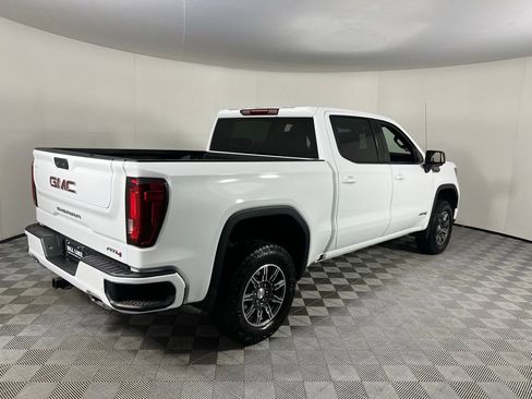 Used 2025 GMC Sierra 1500 AT4 image 7