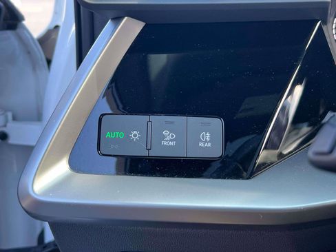 Used 2024 Audi A3 2.0T Premium image 20