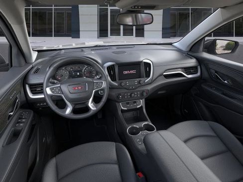 New 2024 GMC Terrain SLT w/ Infotainment Package II image 15
