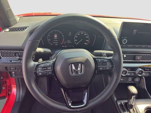 Used 2023 Honda Civic Sport image 11