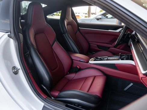 Certified 2026 Porsche 911 Carrera GTS RWD image 44
