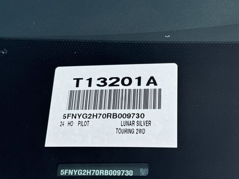 Used 2024 Honda Pilot Touring image 40