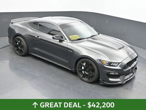 Used 2017 Ford Mustang Shelby GT350 image 33