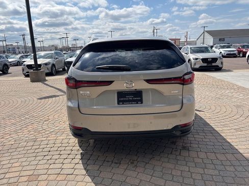Used 2025 MAZDA CX-90 Plug-In Hybrid w/ Preferred AWD/4WD image 6