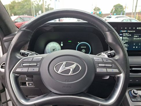 Used 2023 Hyundai Palisade Calligraphy image 22