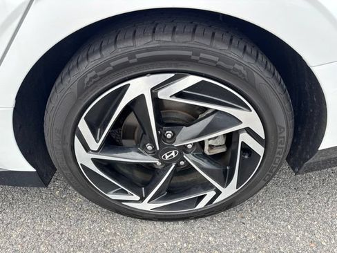 Used 2024 Hyundai Sonata SEL w/ Convenience Package FWD image 32