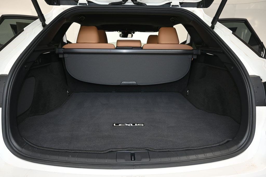Used 2024 Lexus RX 350 Premium w/ Accessory Package (Z1) FWD image 9