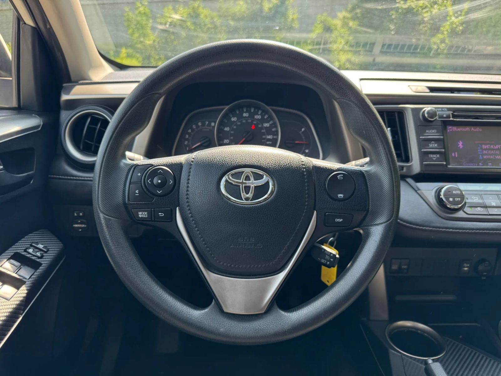 Used 2013 Toyota RAV4 XLE AWD/4WD image 21