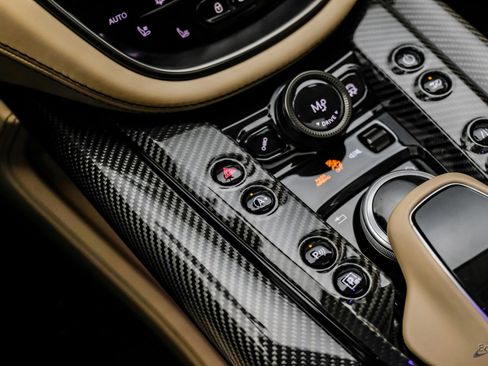 Used 2023 Aston Martin DBX 707 AWD/4WD image 58