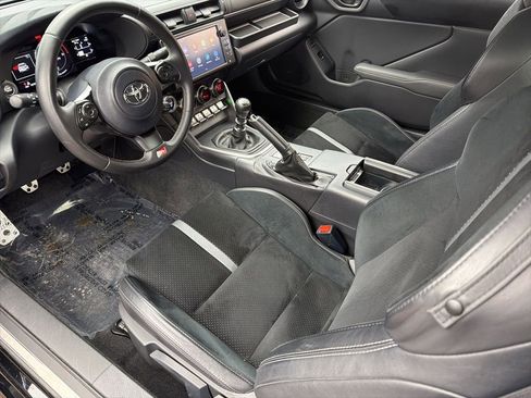 Used 2023 Toyota GR86 Premium w/ ALL Weather Mat Package (TMS) image 7