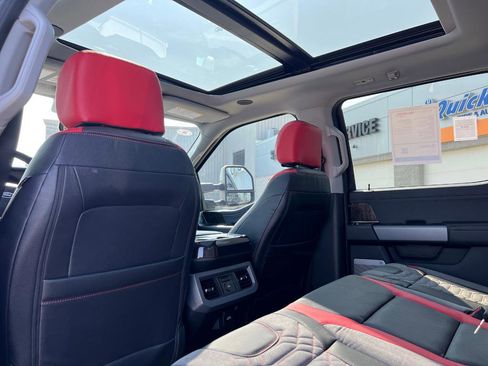 New 2025 Ford F250 Lariat w/ Lariat Ultimate Package image 32