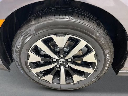 New 2026 Honda Odyssey EX-L image 10