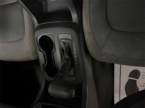 Used 2017 GMC Canyon 2WD Crew Cab image 16