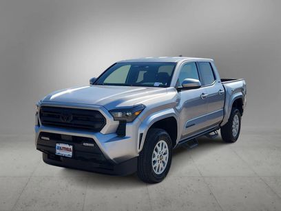 Used 2025 Toyota Tacoma SR5