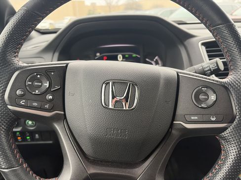 Certified 2023 Honda Passport TrailSport image 22