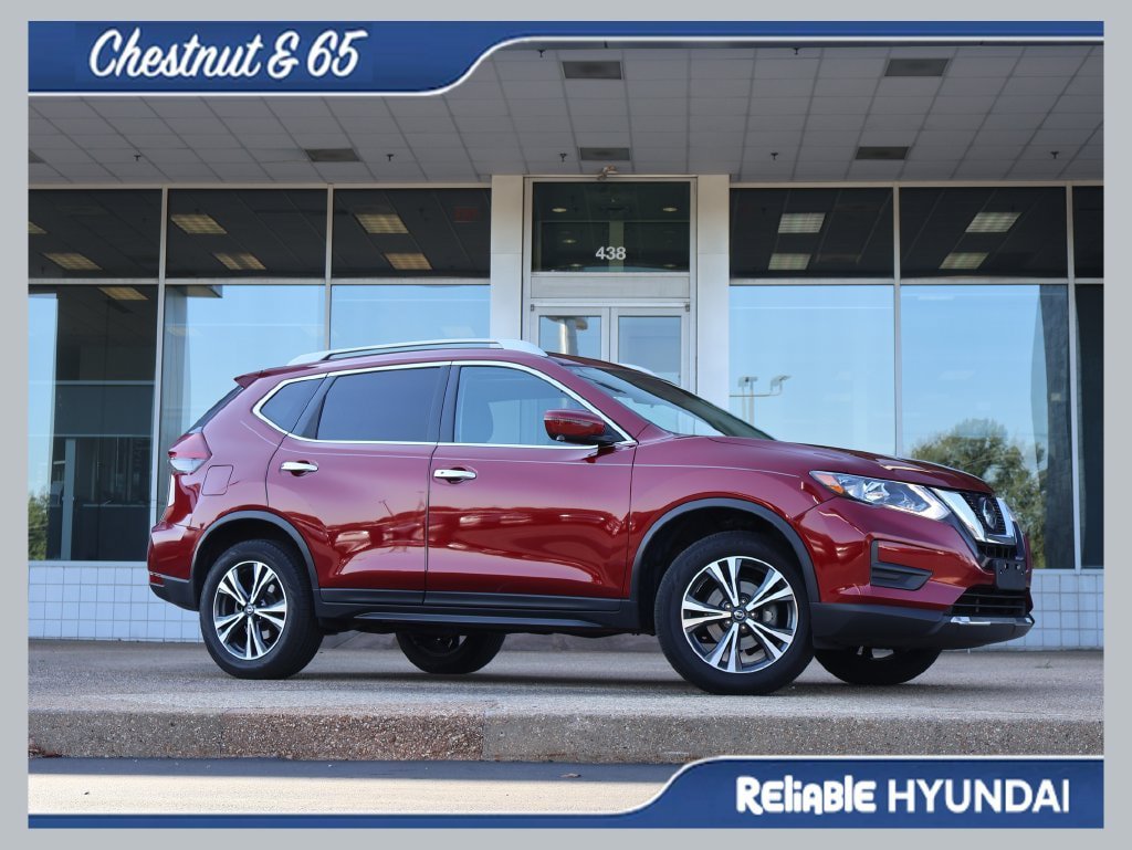 Used 2019 Nissan Rogue SV w/ Sun & Sound Touring Package AWD/4WD image 1