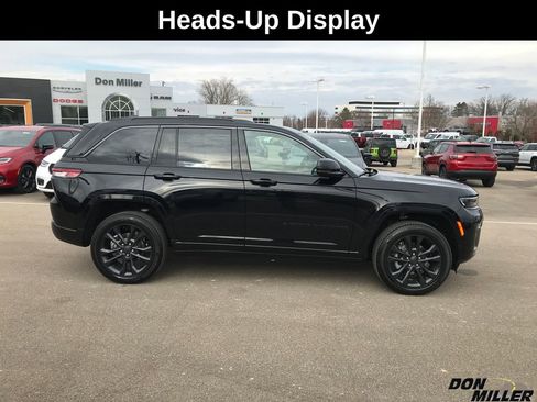 New 2026 Jeep Grand Cherokee Limited Reserve image 4