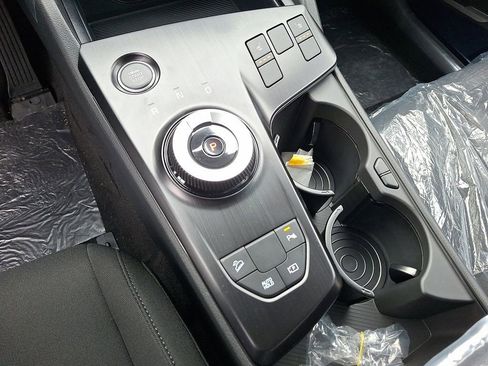 New 2026 Kia Sportage S image 10