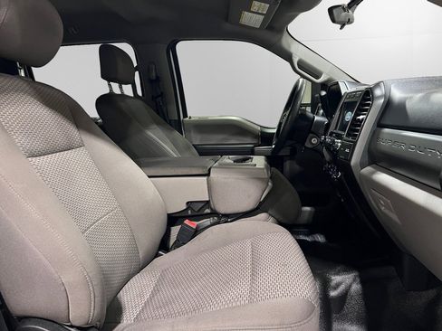 Used 2020 Ford F350 XLT image 12