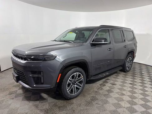 New 2026 Jeep Grand Wagoneer 4WD w/ Premium Group I image 3