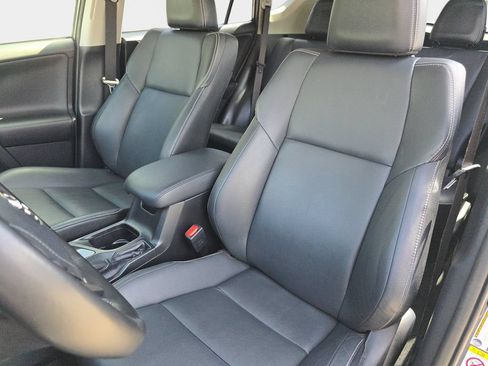 Used 2017 Toyota RAV4 Limited w/ Advanced Technology Package FWD image 19
