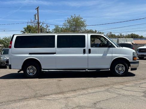 Used 2019 Chevrolet Express 3500 LT w/ LT Preferred Equipment Group RWD image 2