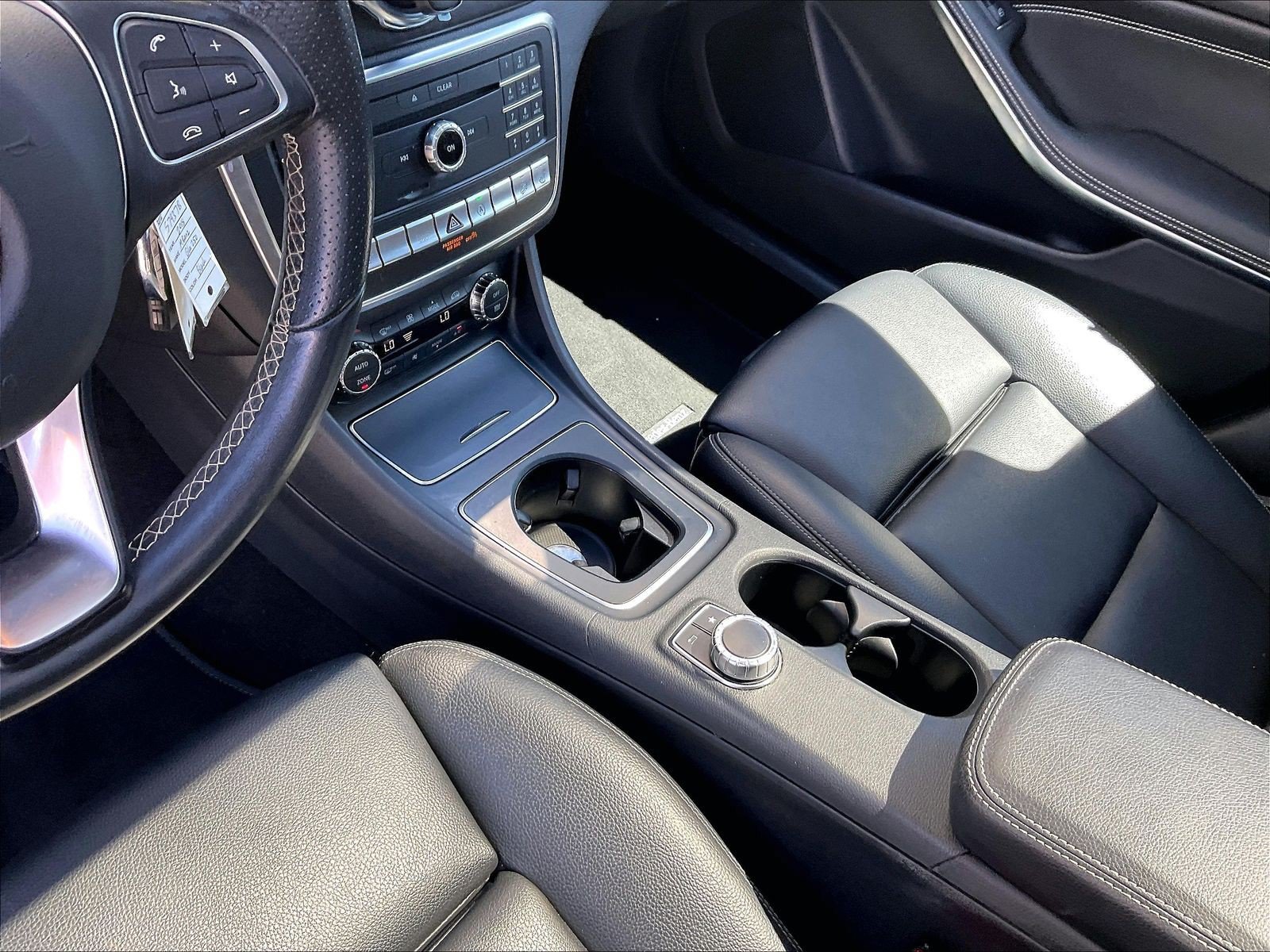 Used 2018 Mercedes-Benz GLA 250 4MATIC image 17