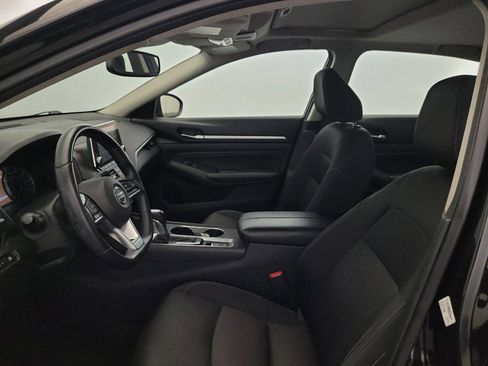 Used 2019 Nissan Altima 2.5 SV AWD/4WD image 17