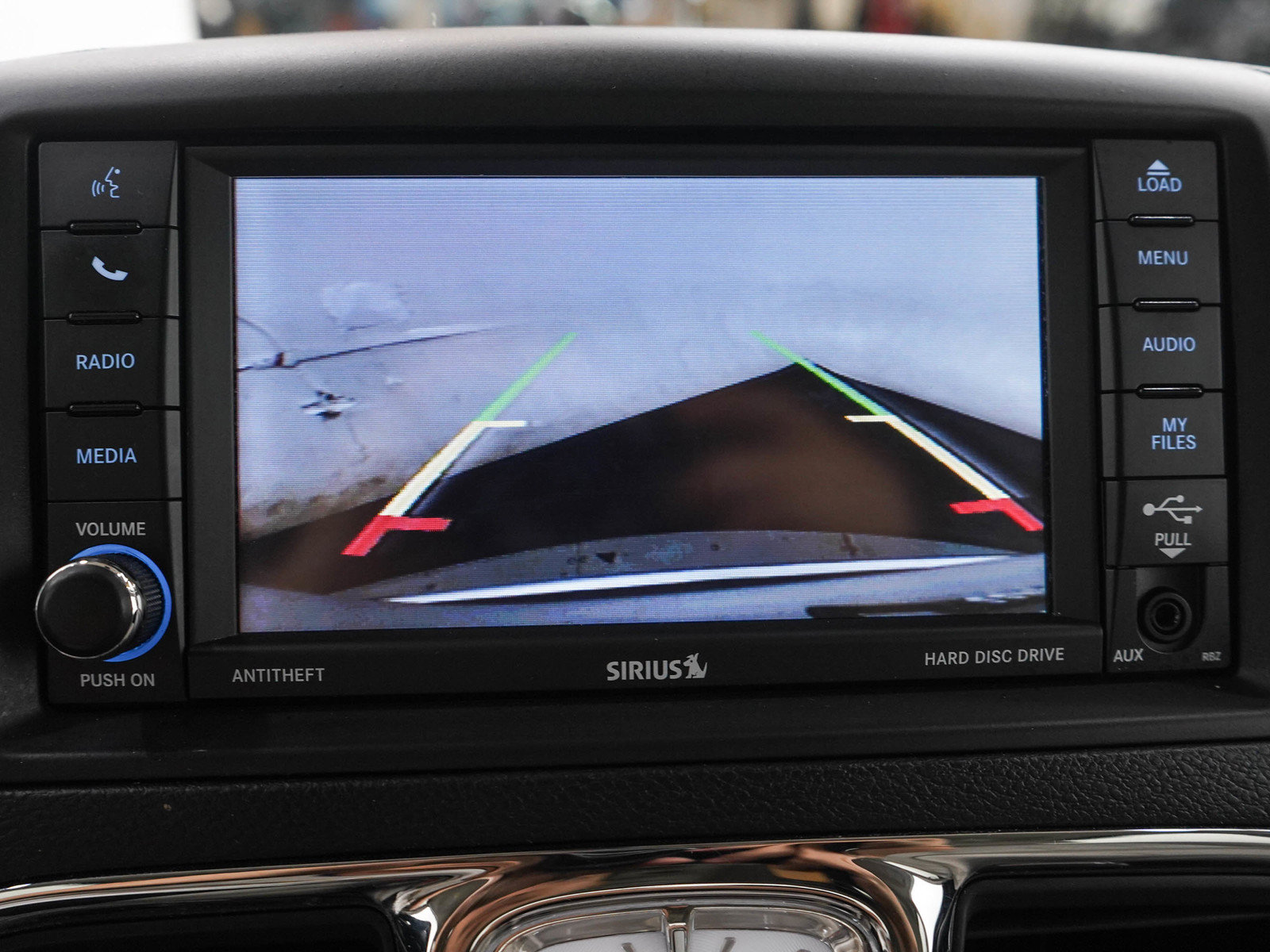 Used 2016 Chrysler Town & Country Touring-L w/ Driver Convenience Group FWD image 29
