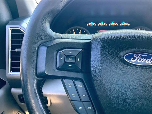 Used 2017 Ford F150 XLT w/ Equipment Group 301A Mid image 22