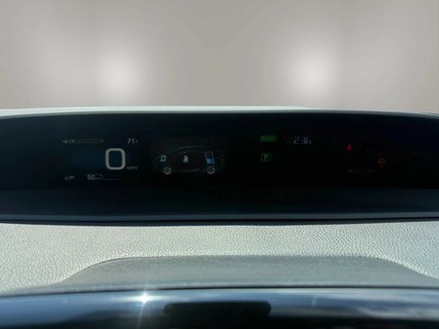 Used 2019 Toyota Prius LE w/ Carpet Mat Package FWD image 23